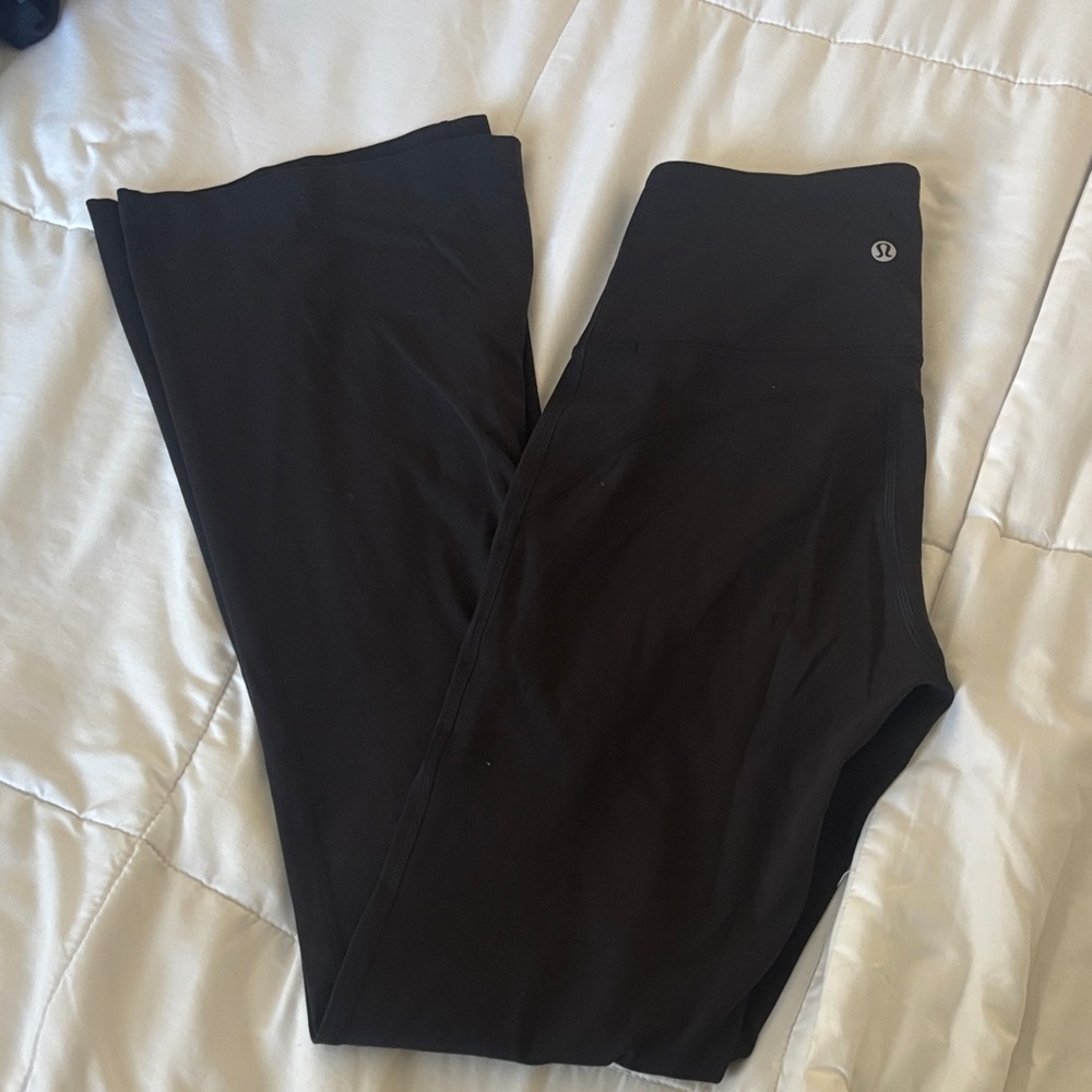 lululemon groove legging